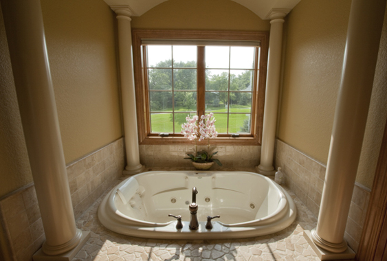 Bathroom enameled columns for a Wisconsin home